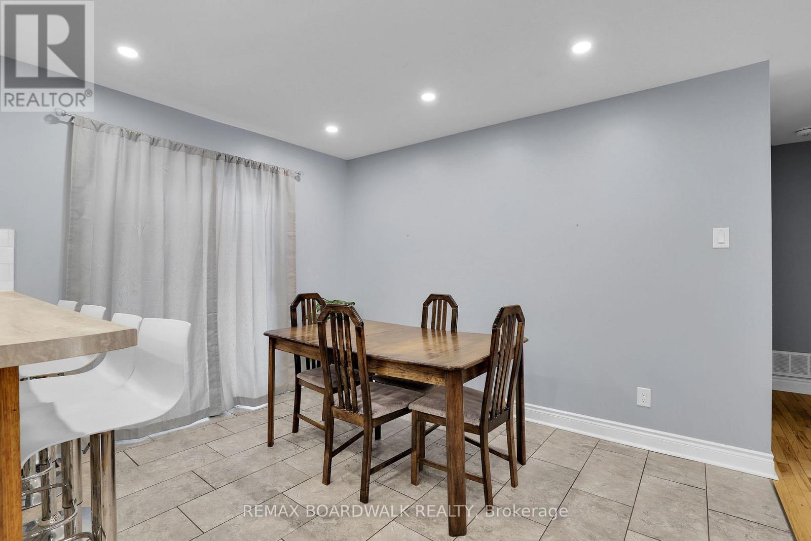 28 Jean Paul Road, The Nation, Ontario  K0A 1M0 - Photo 11 - X12655208