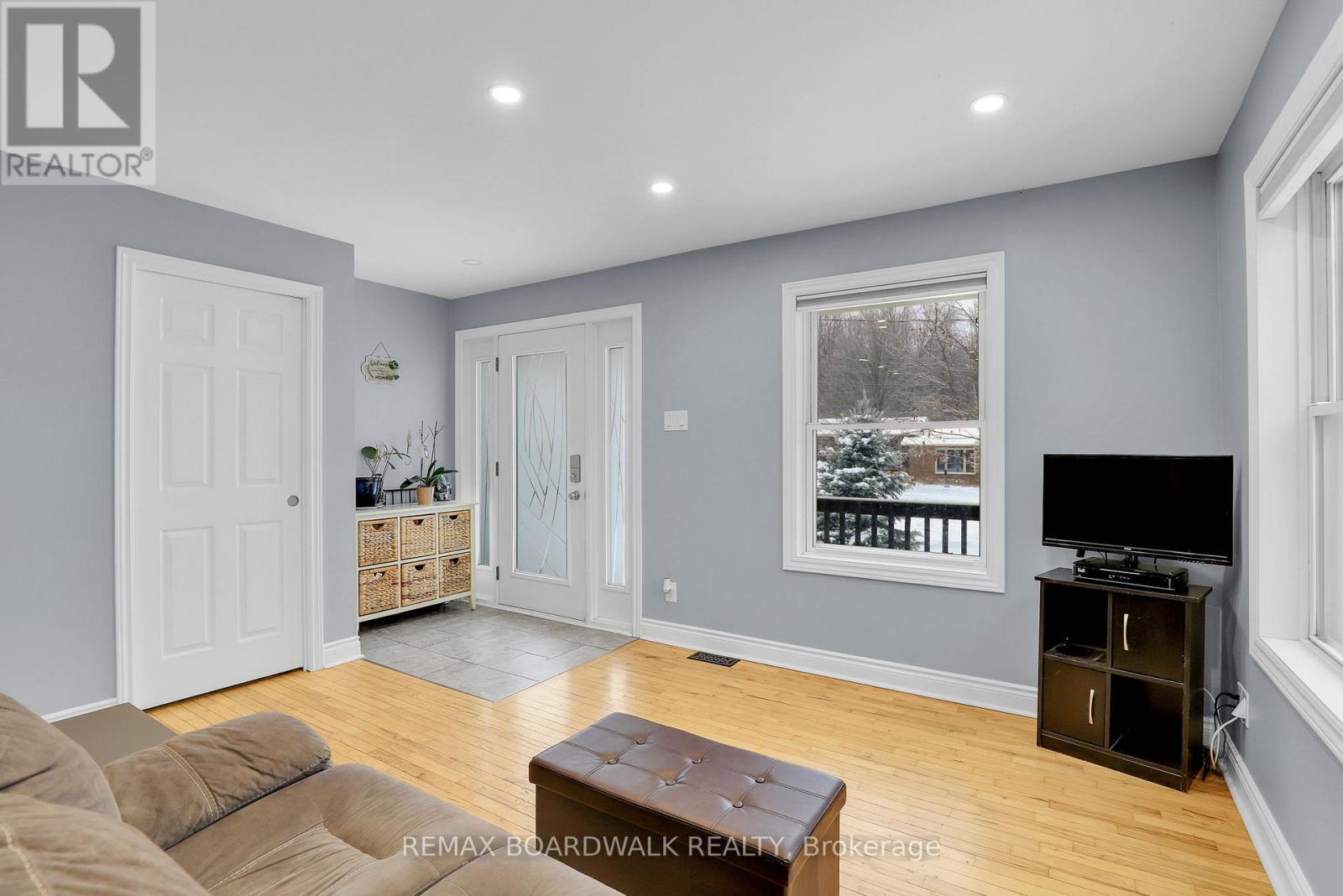 28 Jean Paul Road, The Nation, Ontario  K0A 1M0 - Photo 6 - X12655208