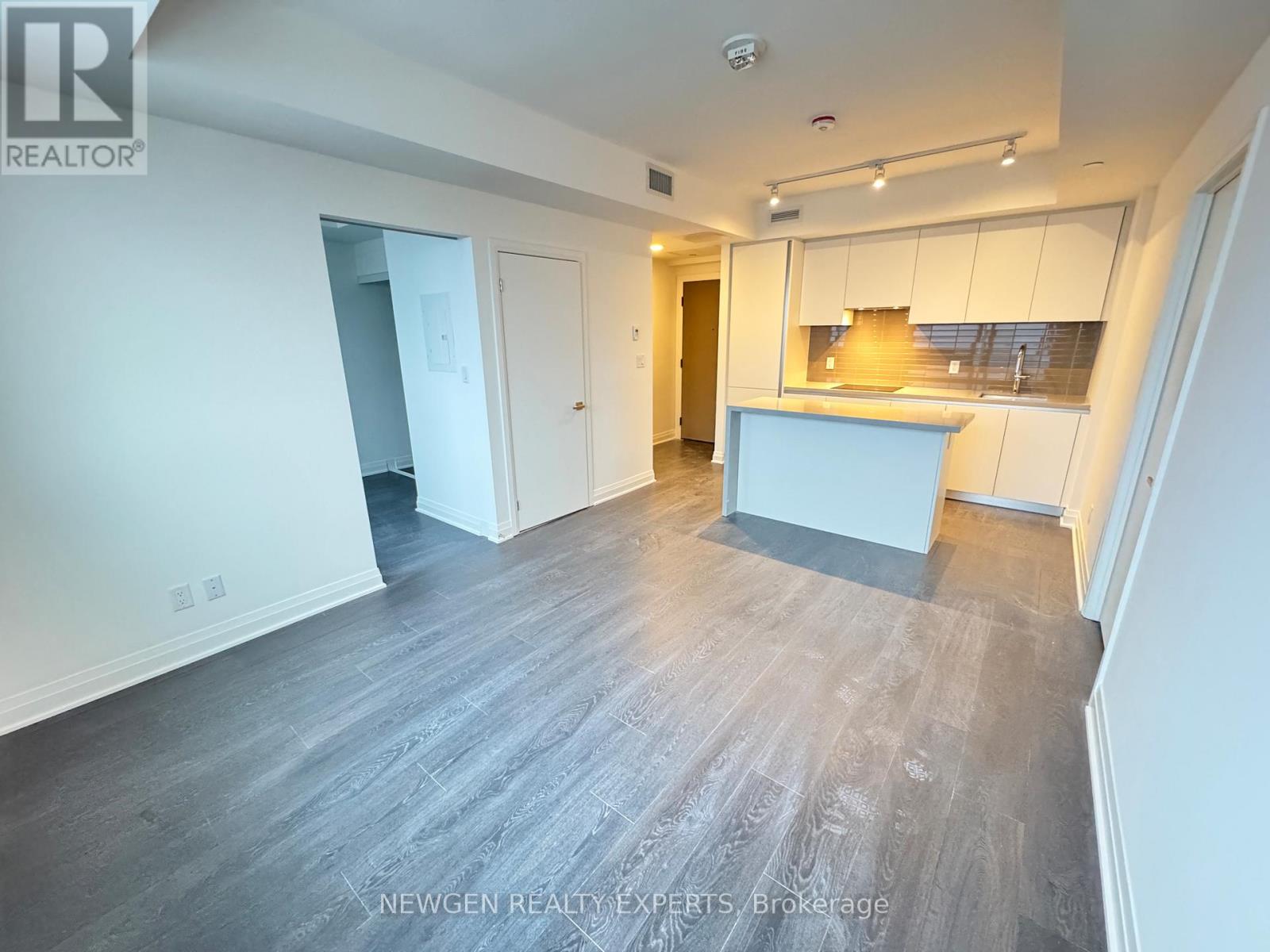 4603 - 4015 The Exchange, Mississauga, Ontario  L5B 1M7 - Photo 15 - W12651622