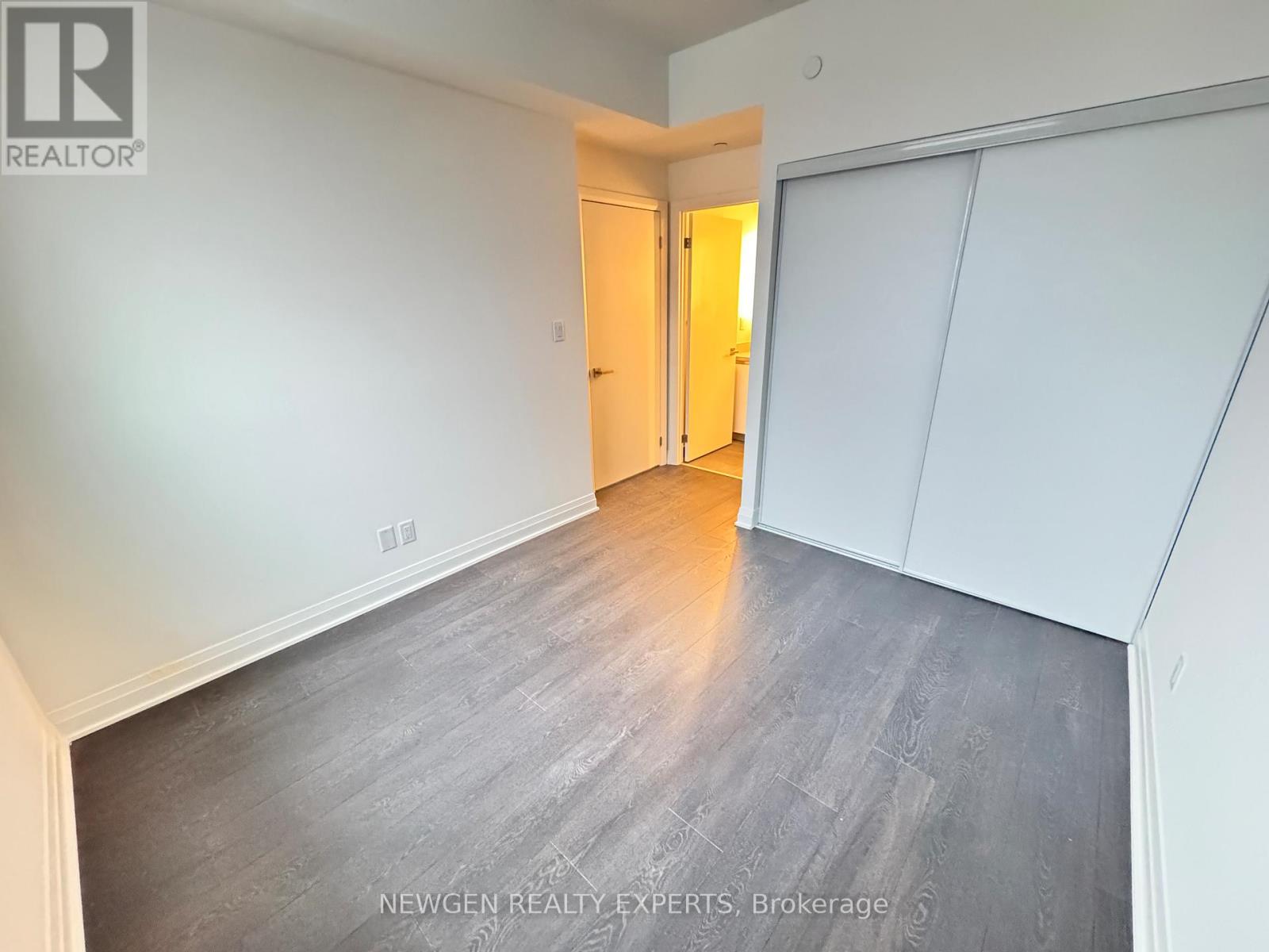 4603 - 4015 The Exchange, Mississauga, Ontario  L5B 1M7 - Photo 25 - W12651622