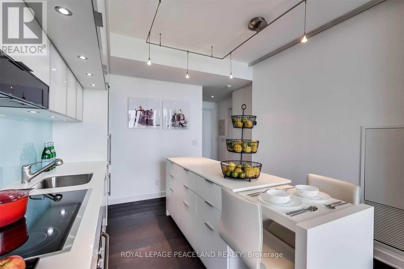 2901 - 110 Charles Street E, Toronto, Ontario  M4Y 1T5 - Photo 16 - C12655216