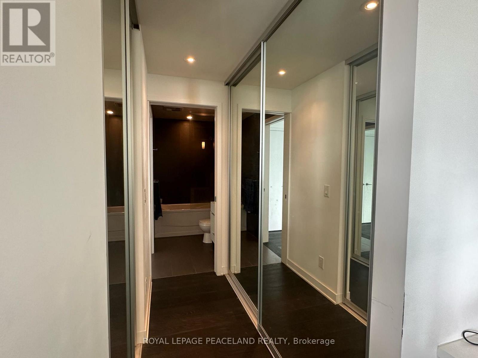 2901 - 110 Charles Street E, Toronto, Ontario  M4Y 1T5 - Photo 32 - C12655216