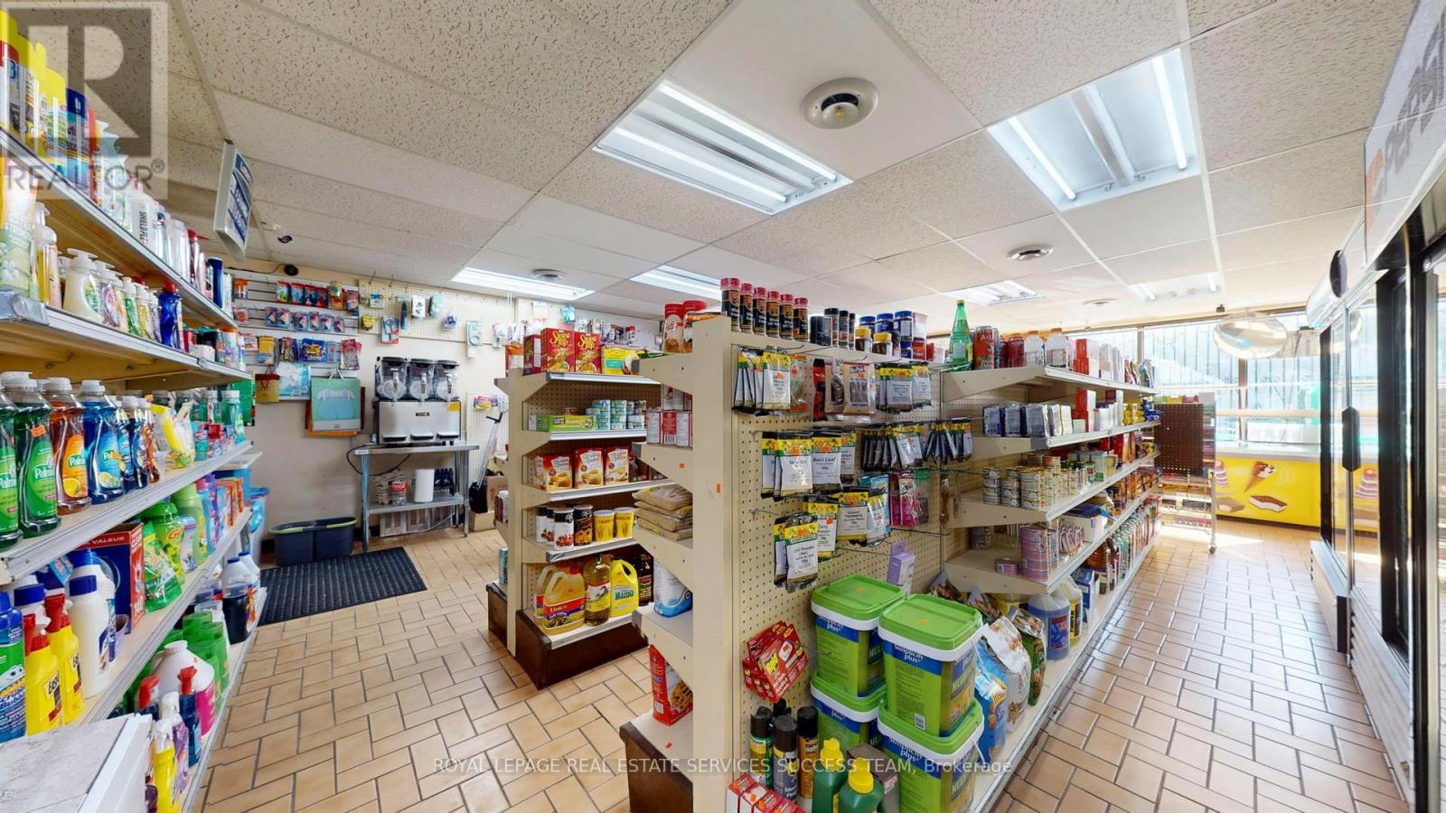 404 Woodfield Road, Toronto, Ontario  M4L 2X1 - Photo 11 - E12655220