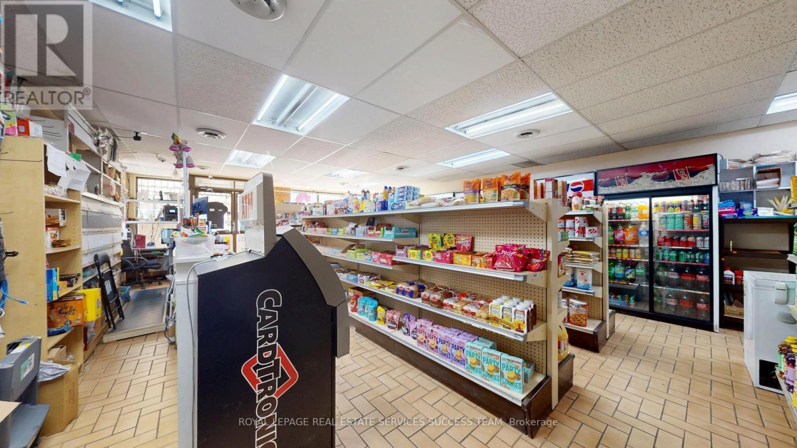 404 Woodfield Road, Toronto, Ontario  M4L 2X1 - Photo 13 - E12655220