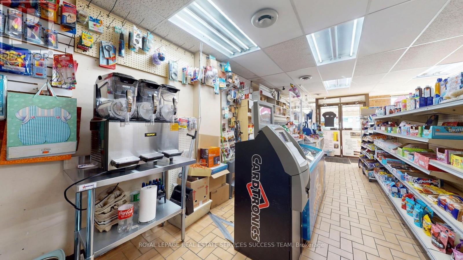 404 Woodfield Road, Toronto, Ontario  M4L 2X1 - Photo 15 - E12655220