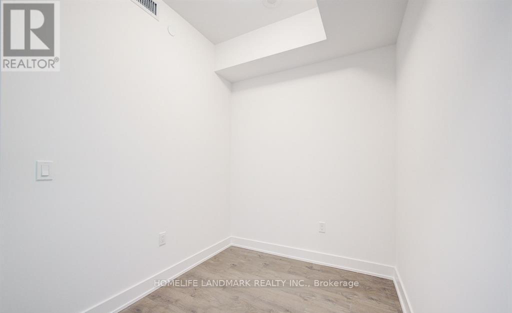 313 - 2333 Khalsa Gate, Oakville, Ontario  L6M 5R6 - Photo 4 - W12655196