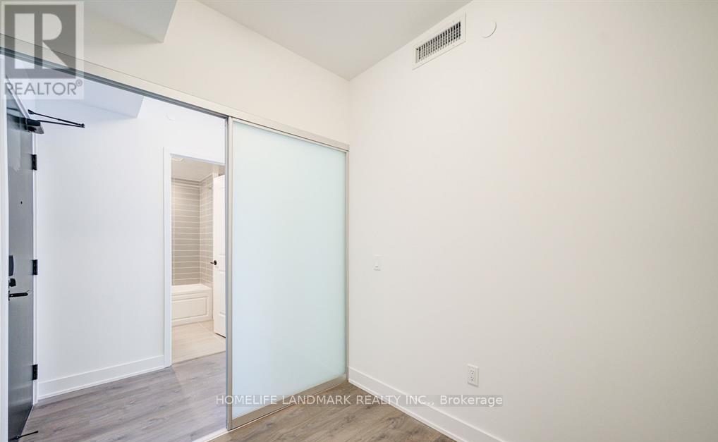 313 - 2333 Khalsa Gate, Oakville, Ontario  L6M 5R6 - Photo 5 - W12655196