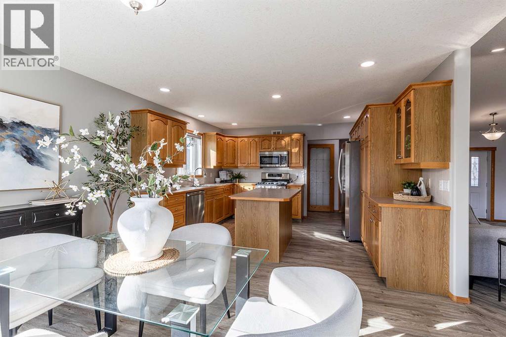 58 Cottonwood Court Sw, Medicine Hat, Alberta  T1B 4R5 - Photo 11 - A2261552