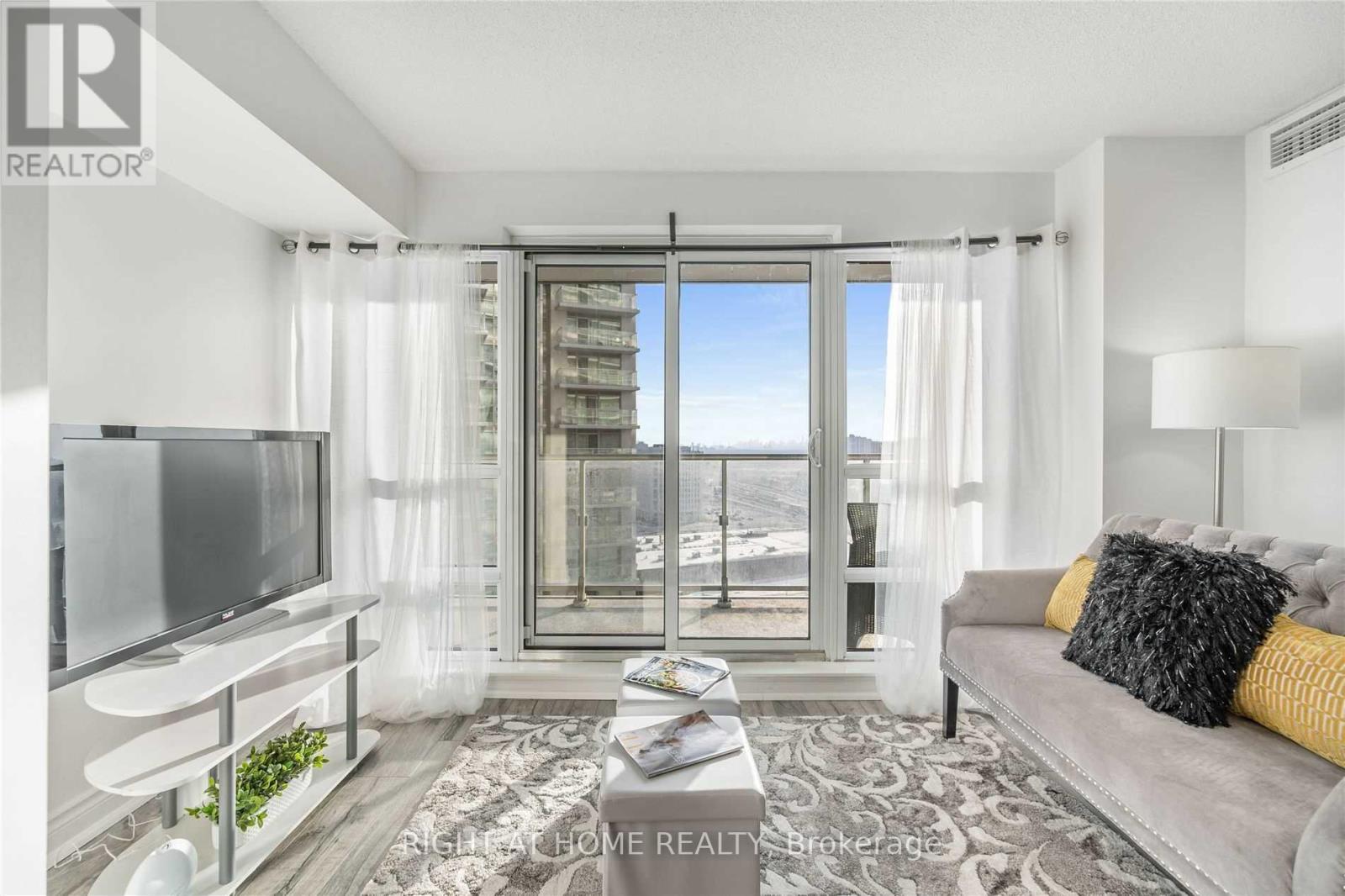 1111 - 2015 Sheppard Avenue E, Toronto, Ontario  M2J 1W6 - Photo 47 - C12655226