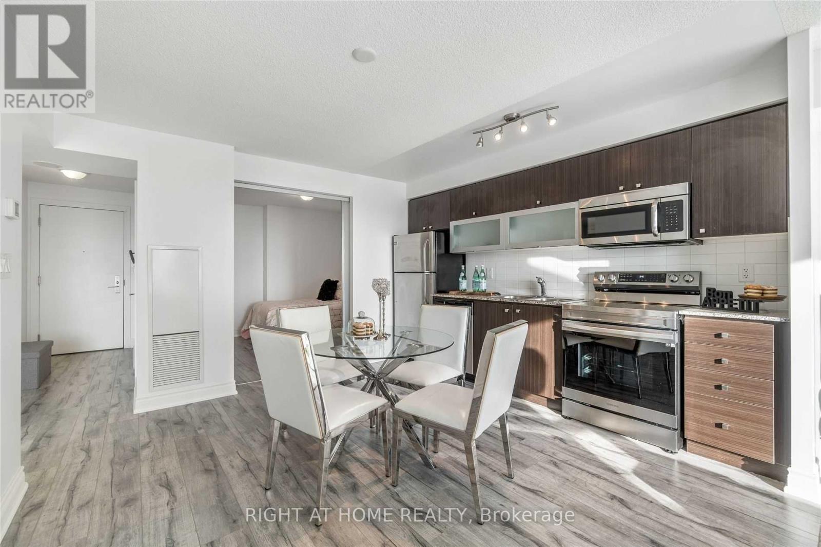 1111 - 2015 Sheppard Avenue E, Toronto, Ontario  M2J 1W6 - Photo 48 - C12655226