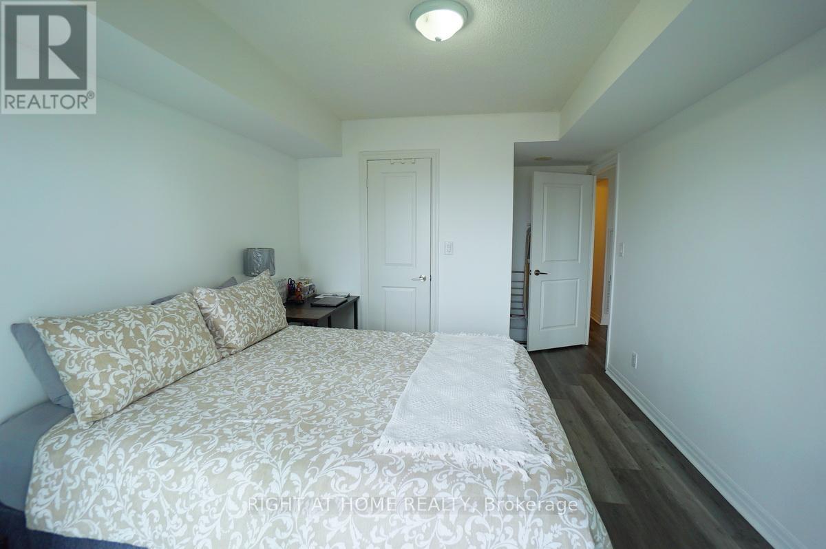 1111 - 2015 Sheppard Avenue E, Toronto, Ontario  M2J 1W6 - Photo 8 - C12655226