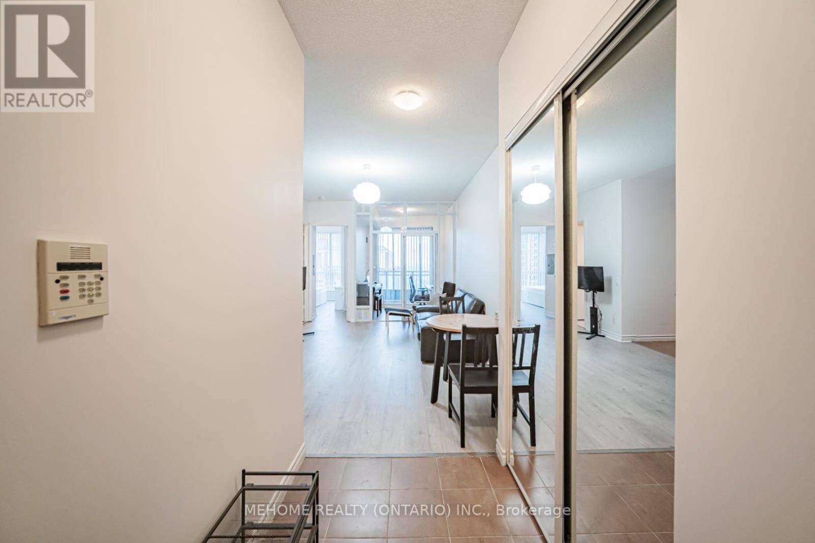 1501 - 60 Byng Avenue, Toronto, Ontario  M2N 7K3 - Photo 8 - C12655228