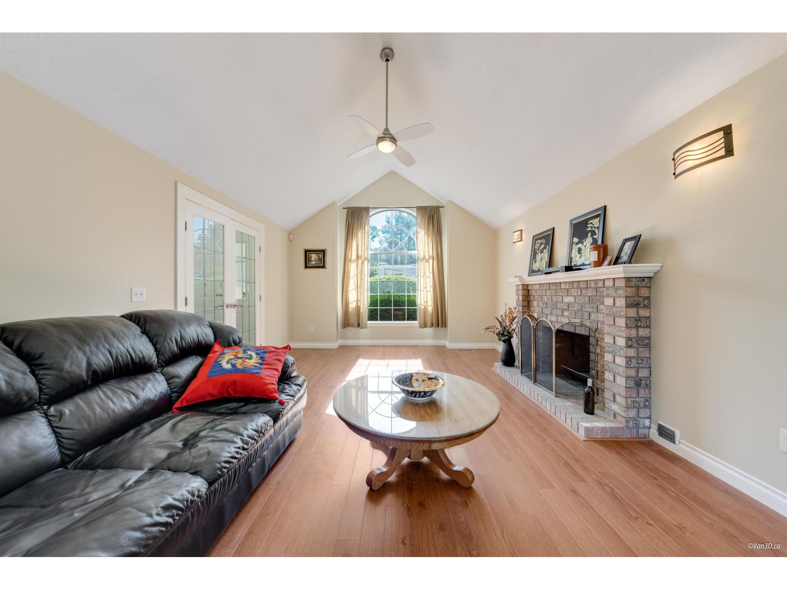 15303 28a Avenue, Surrey, British Columbia  V4P 1G4 - Photo 6 - R3052603