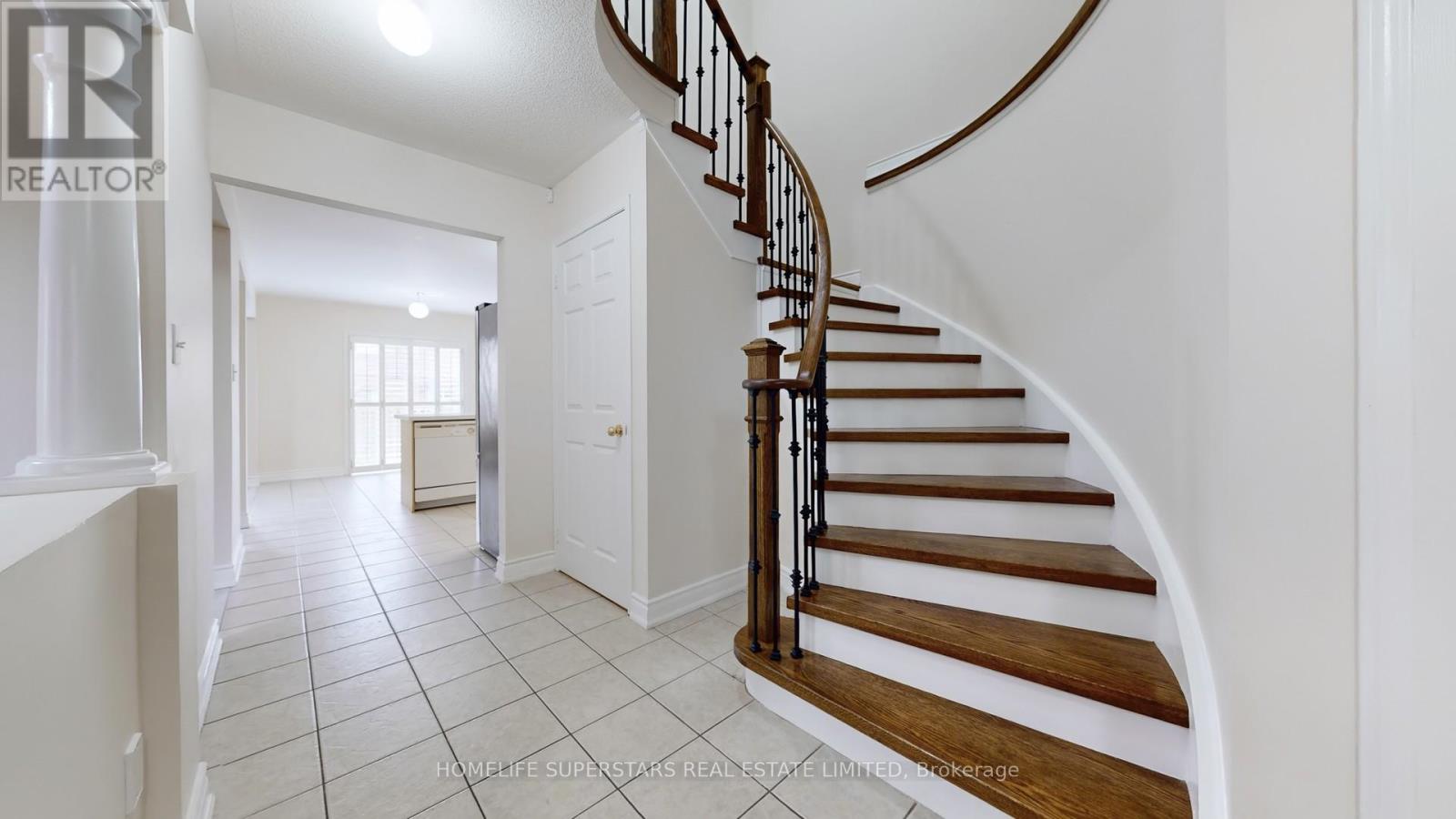 4783 Apple Blossom Circle E, Mississauga, Ontario  L5V 3C7 - Photo 20 - W12655232