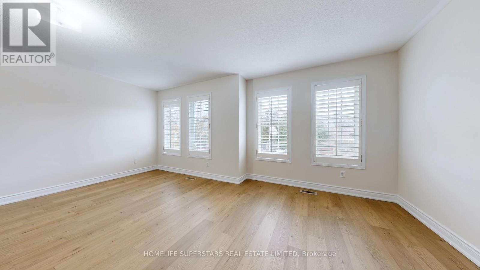 4783 Apple Blossom Circle E, Mississauga, Ontario  L5V 3C7 - Photo 31 - W12655232