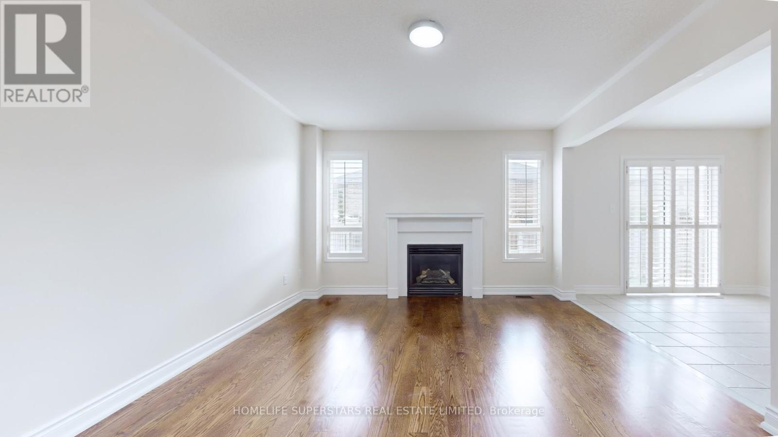 4783 Apple Blossom Circle E, Mississauga, Ontario  L5V 3C7 - Photo 8 - W12655232