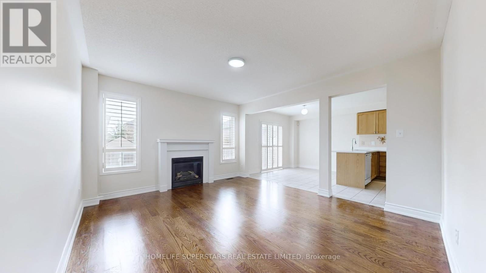 4783 Apple Blossom Circle E, Mississauga, Ontario  L5V 3C7 - Photo 9 - W12655232