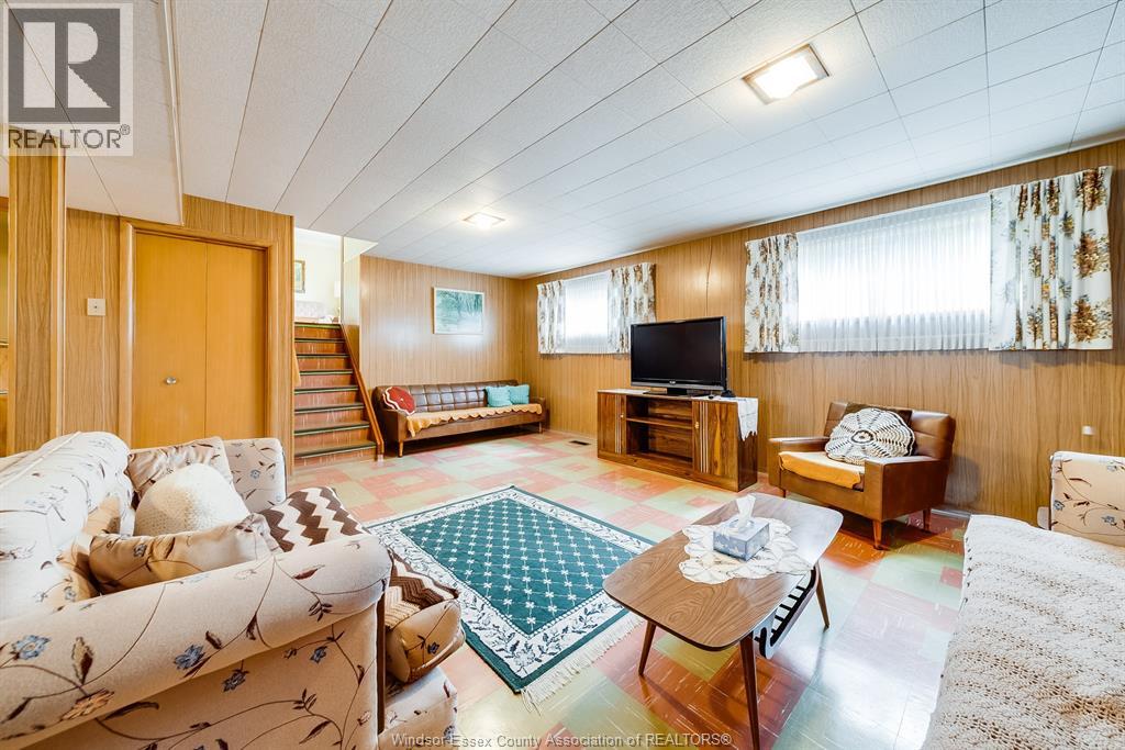 744 Lynn, Windsor, Ontario  N9G 1G7 - Photo 26 - 25025193