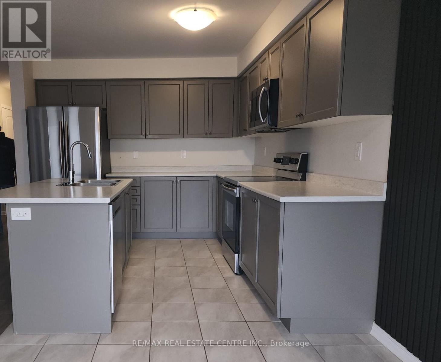 2 Utter Place, Hamilton, Ontario  L8J 0H7 - Photo 9 - X12654938