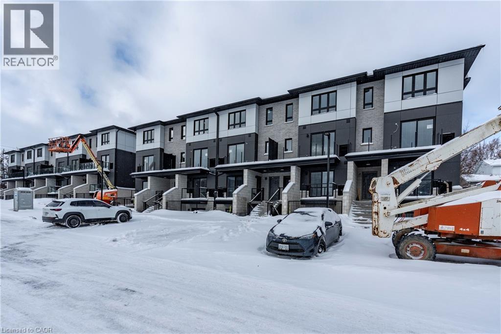 410 Northfield Drive, Waterloo, Ontario  N2L 0A6 - Photo 1 - 40795240