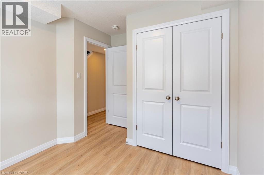 410 Northfield Drive, Waterloo, Ontario  N2L 0A6 - Photo 14 - 40795240