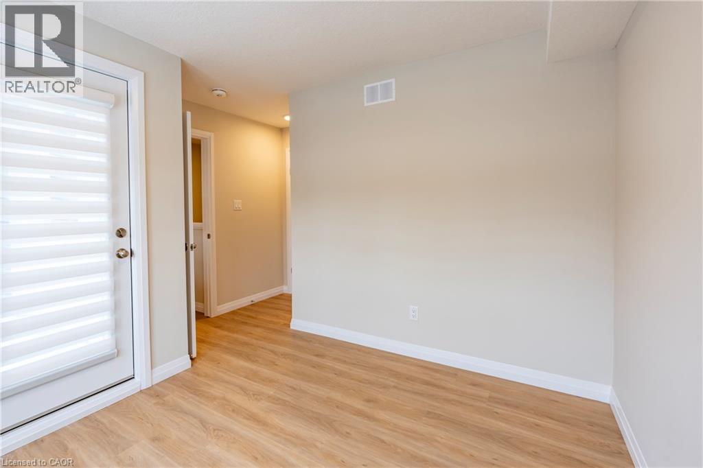 410 Northfield Drive, Waterloo, Ontario  N2L 0A6 - Photo 19 - 40795240