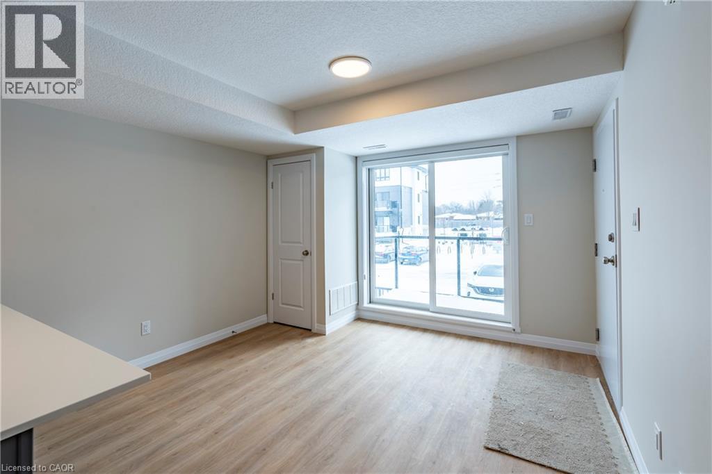 410 Northfield Drive, Waterloo, Ontario  N2L 0A6 - Photo 8 - 40795240