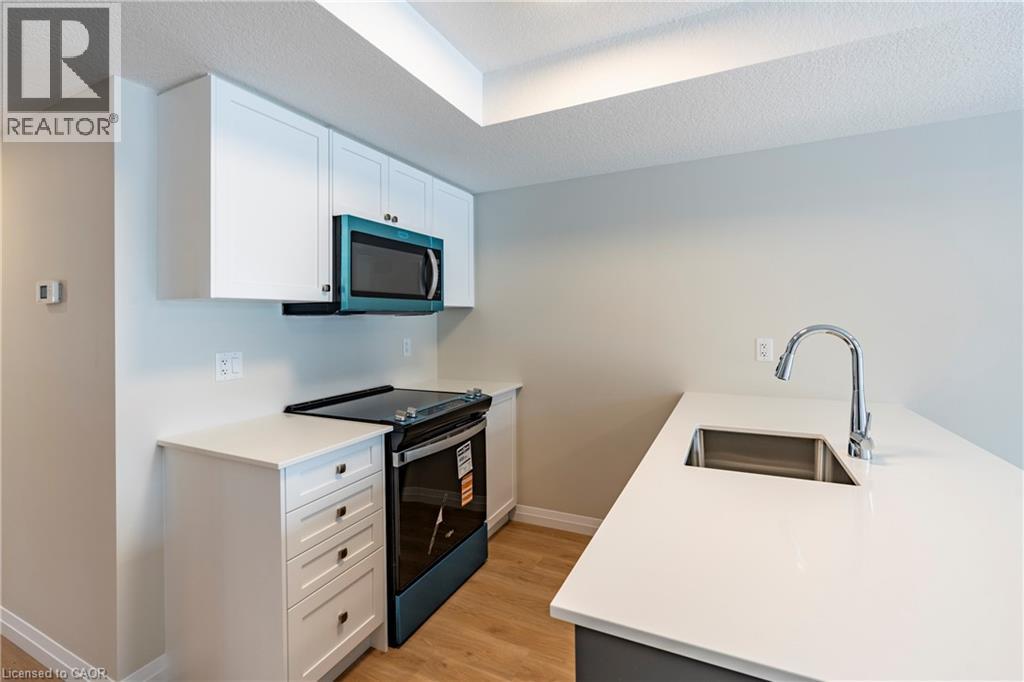 410 Northfield Drive, Waterloo, Ontario  N2L 0A6 - Photo 9 - 40795240