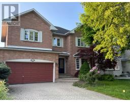 61 MARY ELIZABETH CRESCENT, Markham, Ontario