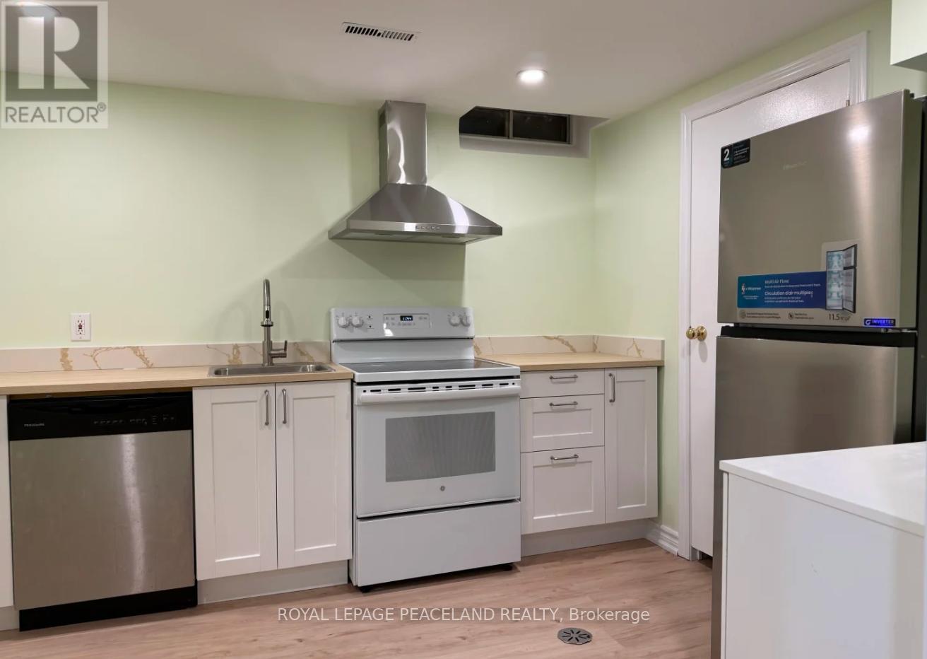 Basemnet - 43 Marlow Crescent, Markham, Ontario  L3R 4P4 - Photo 2 - N12655260