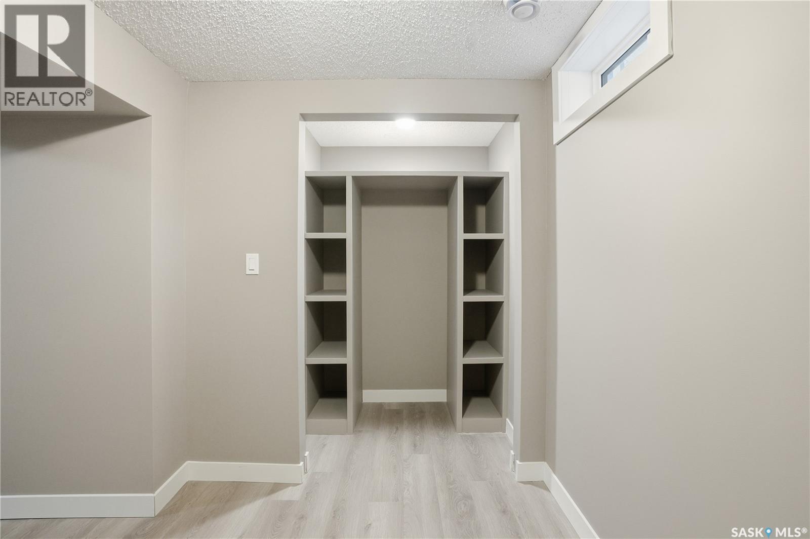 869 Macklem Drive, Saskatoon, Saskatchewan  S7L 4K1 - Photo 27 - SK026009