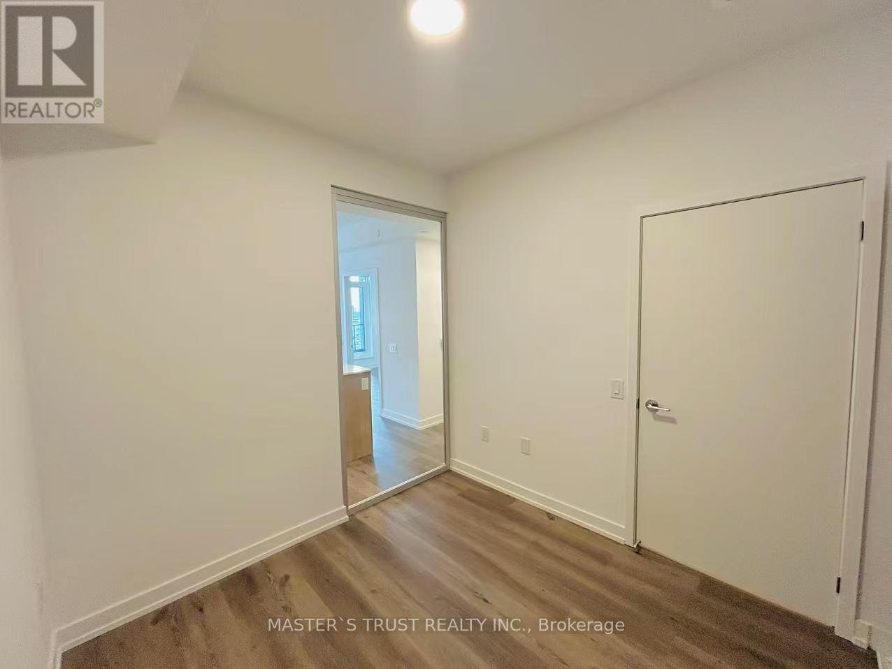2007 - 395 Square One Drive, Mississauga, Ontario  L5B 0P6 - Photo 15 - W12655240