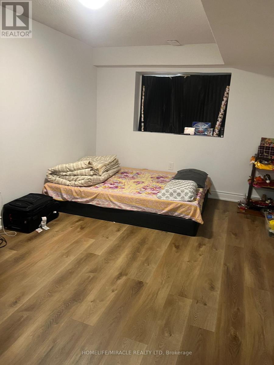 115 Tiller Trail, Brampton, Ontario  L6X 4S9 - Photo 15 - W12655242