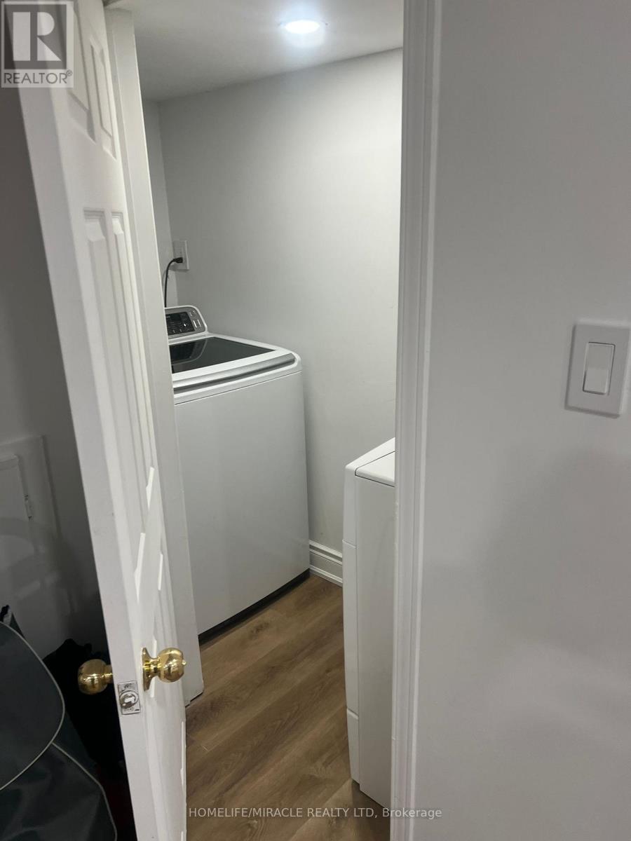 115 Tiller Trail, Brampton, Ontario  L6X 4S9 - Photo 9 - W12655242