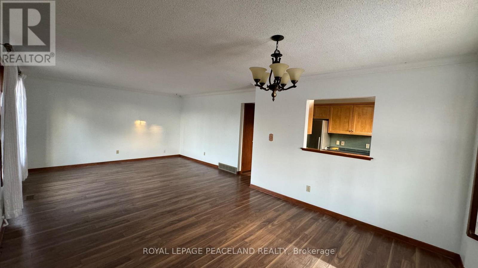 313 Main Street, St. Catharines, Ontario  L2N 4W2 - Photo 3 - X12655252