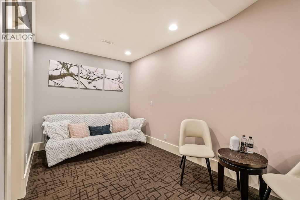 19 Sienna Ridge Bay Sw, Calgary, Alberta  T3H 3T2 - Photo 41 - A2276087