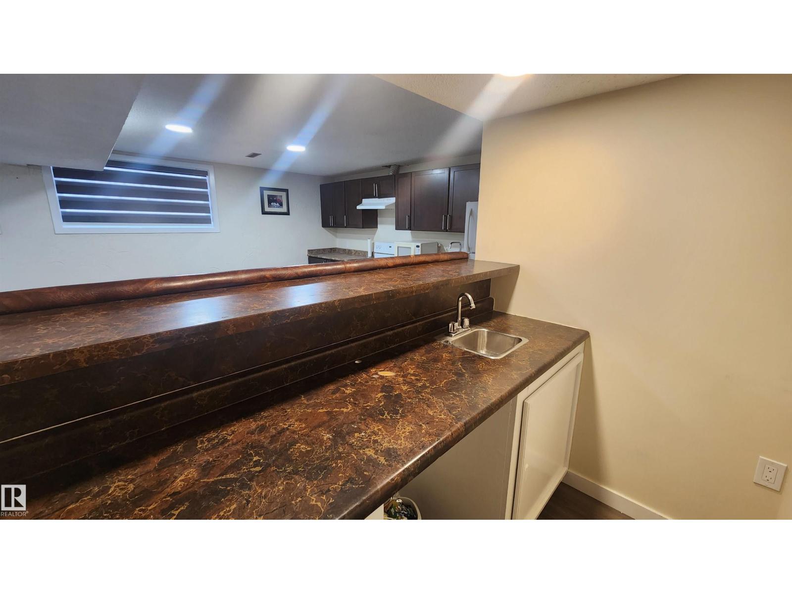 115 Ekota Cr Nw, Edmonton, Alberta  T6K 2J6 - Photo 20 - E4468833