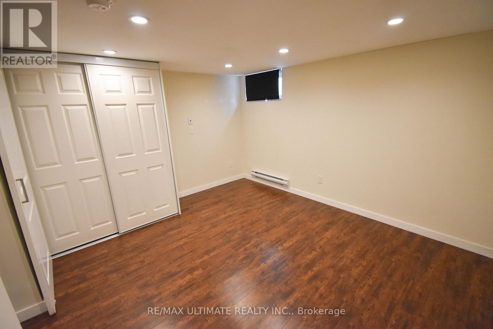 B - 205 Innisfil Street, Barrie, Ontario  L4N 3E9 - Photo 13 - S12655266