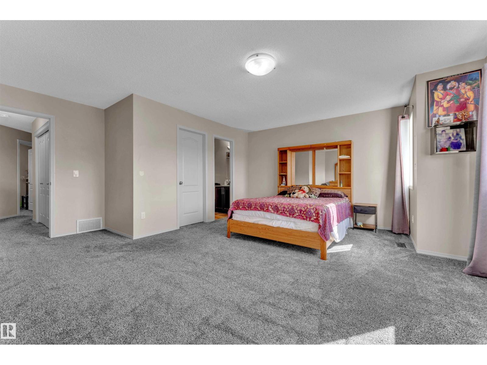 6152 13 Av Sw, Edmonton, Alberta  T6X 0M6 - Photo 17 - E4468834