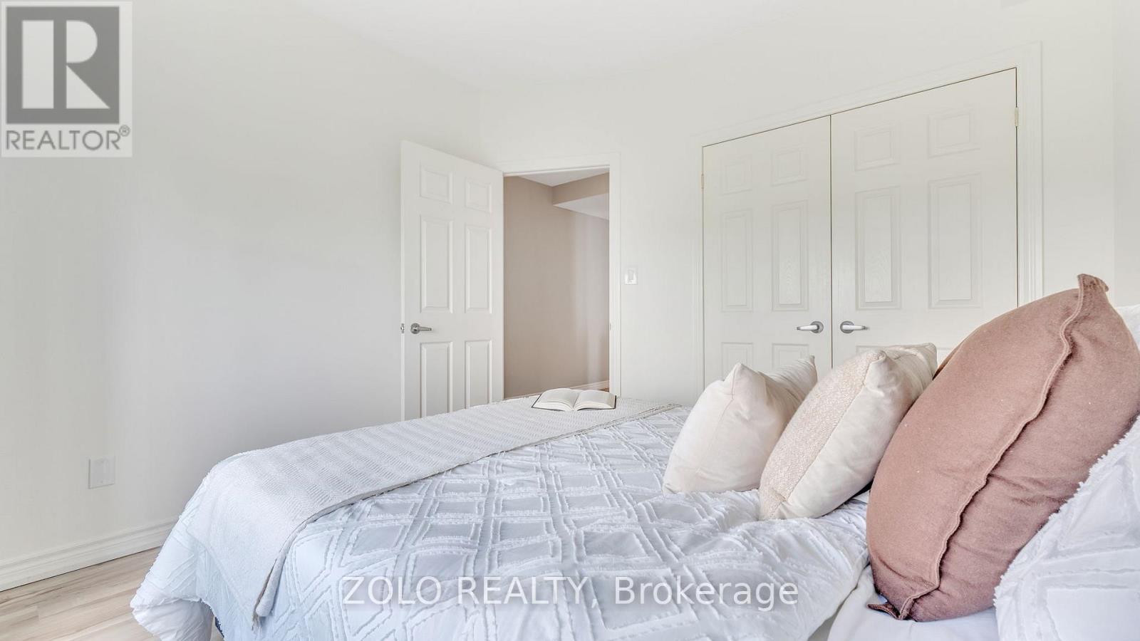 301 - 395 Lakebreeze Drive, Clarington, Ontario  L1B 0A5 - Photo 21 - E12655270