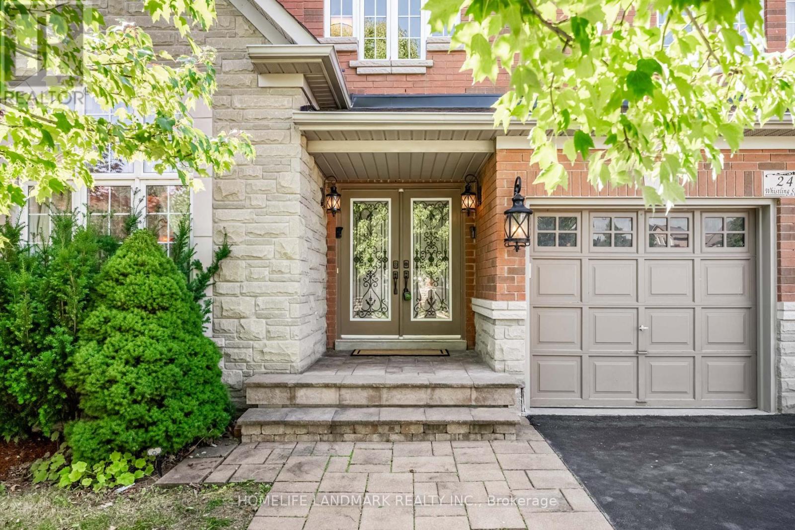 2481 Whistling Springs Crescent, Oakville, Ontario  L6M 5G3 - Photo 2 - W12655296