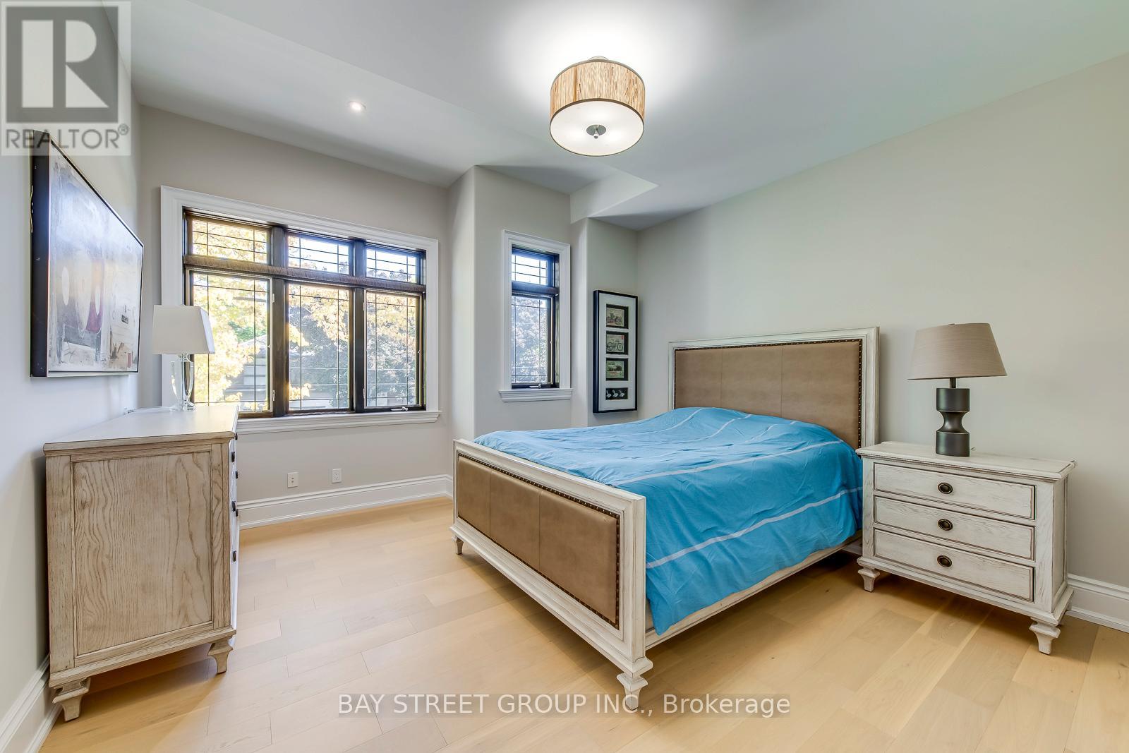 452 Avon Crescent, Oakville, Ontario  L6J 2T3 - Photo 41 - W12655302