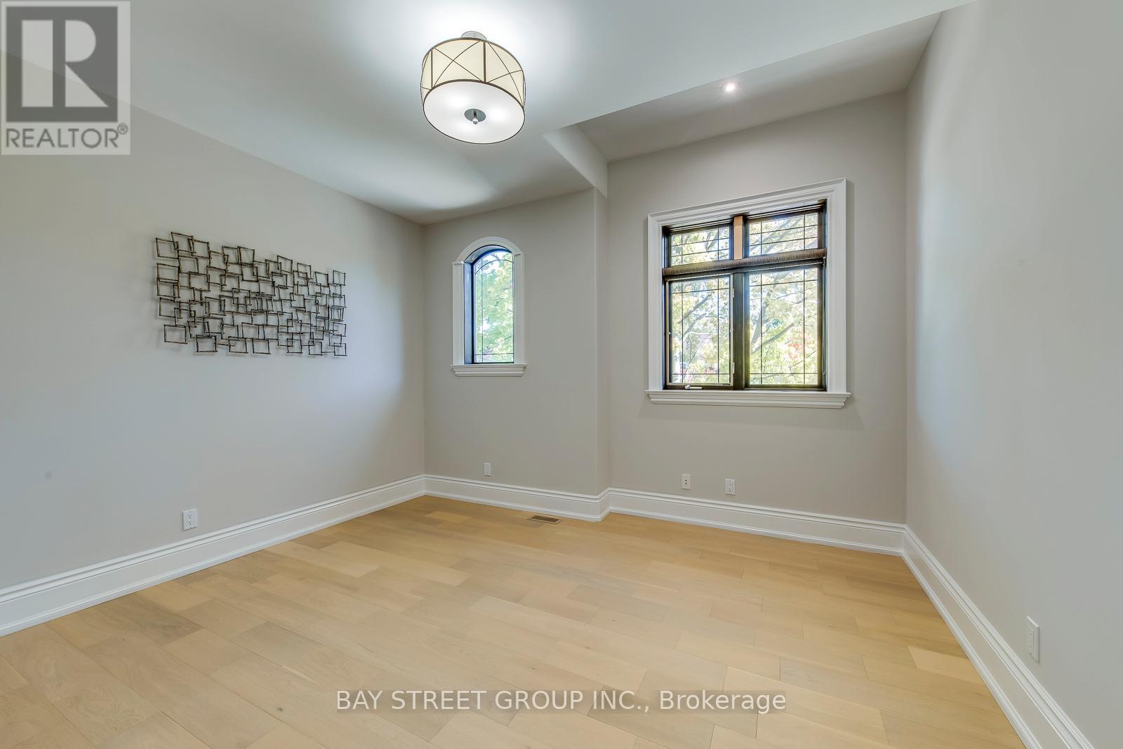 452 Avon Crescent, Oakville, Ontario  L6J 2T3 - Photo 43 - W12655302