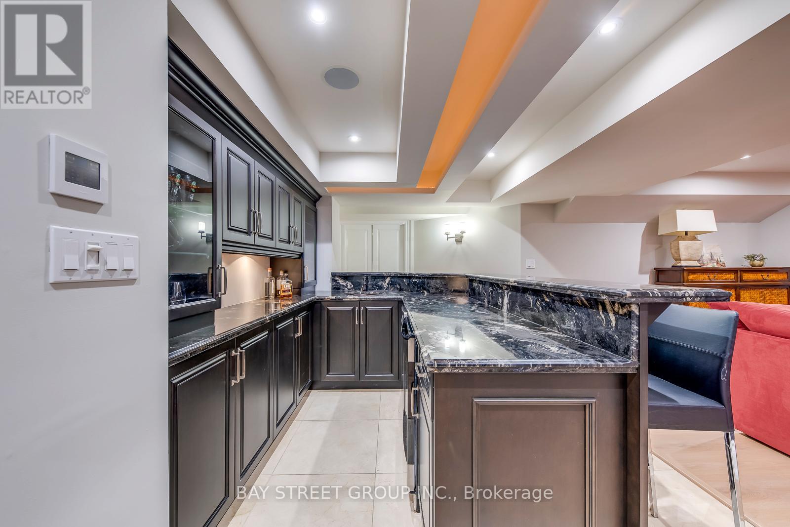 452 Avon Crescent, Oakville, Ontario  L6J 2T3 - Photo 49 - W12655302