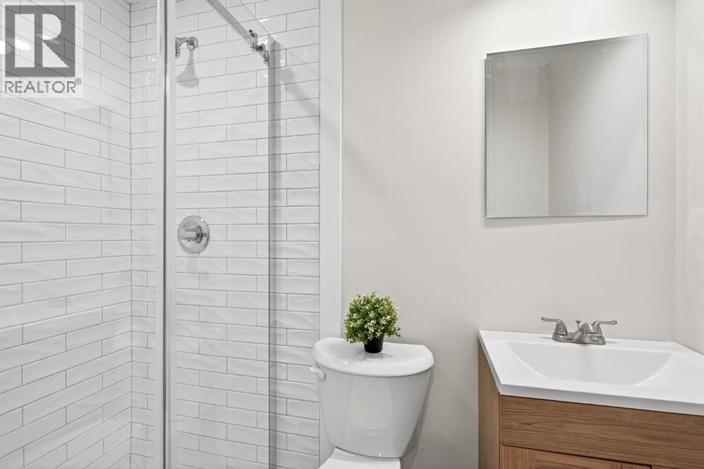 2002, 1001 8 Street Nw, Airdrie, Alberta  T4B 0W3 - Photo 26 - A2274337