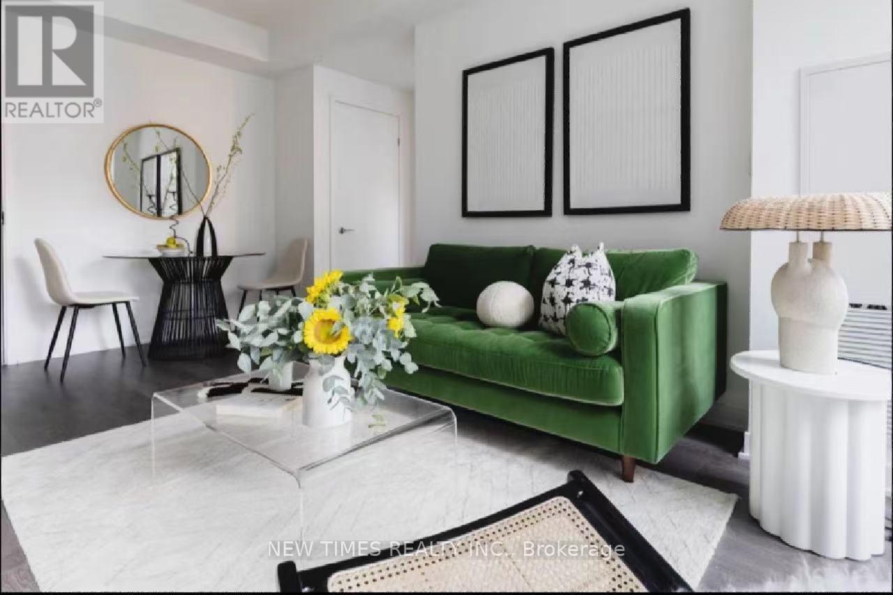 723 - 115 Blue Jays Way, Toronto, Ontario  M5V 0N4 - Photo 5 - C12655312