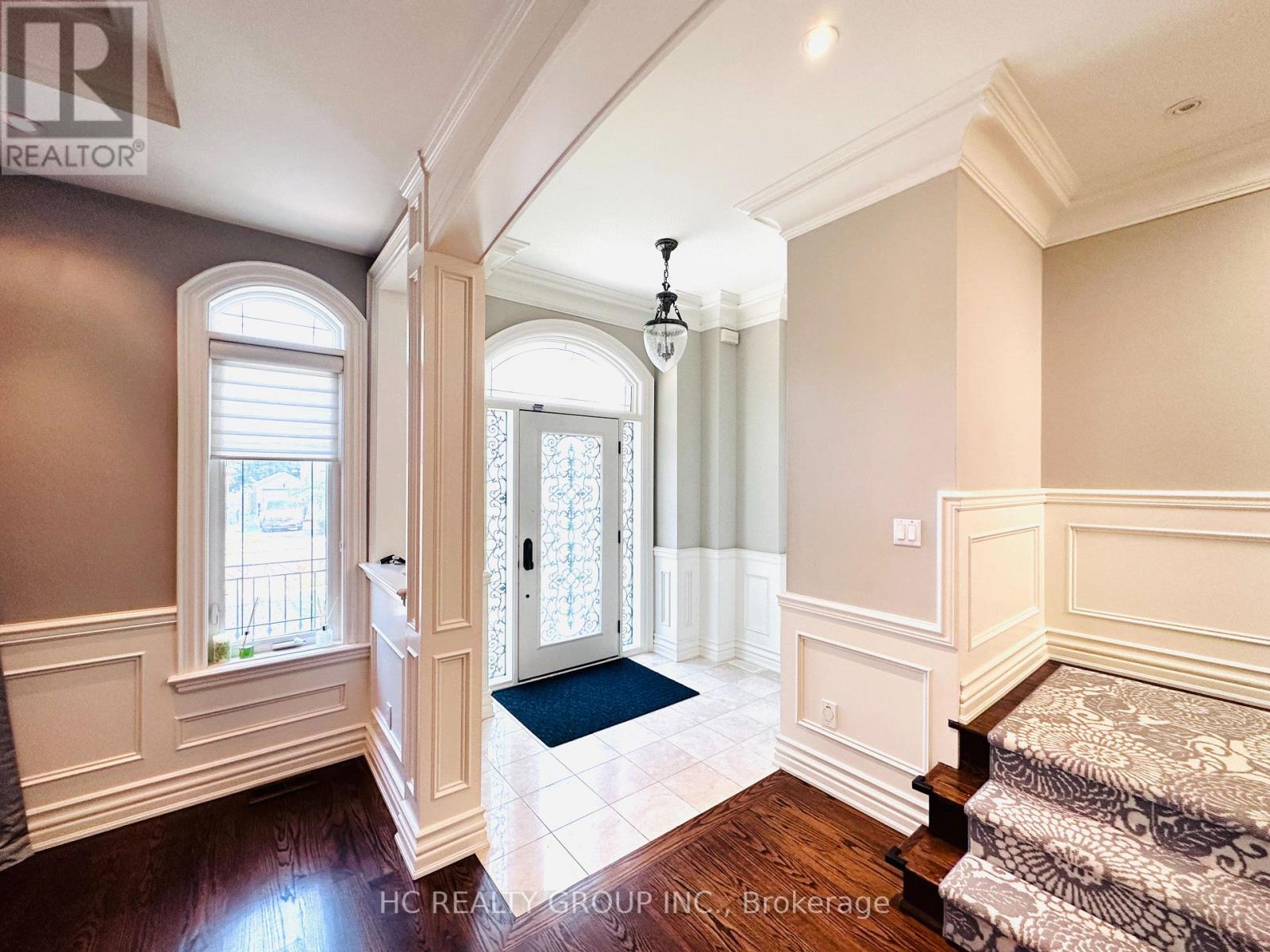 546 Melrose Avenue, Toronto, Ontario  M5M 2A3 - Photo 2 - C12655318