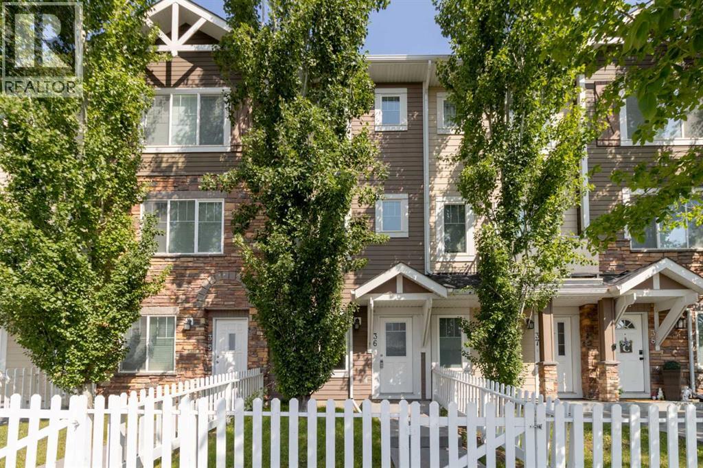 36, 300 Marina Drive, Chestermere, Alberta  T1X 0P6 - Photo 1 - A2265430