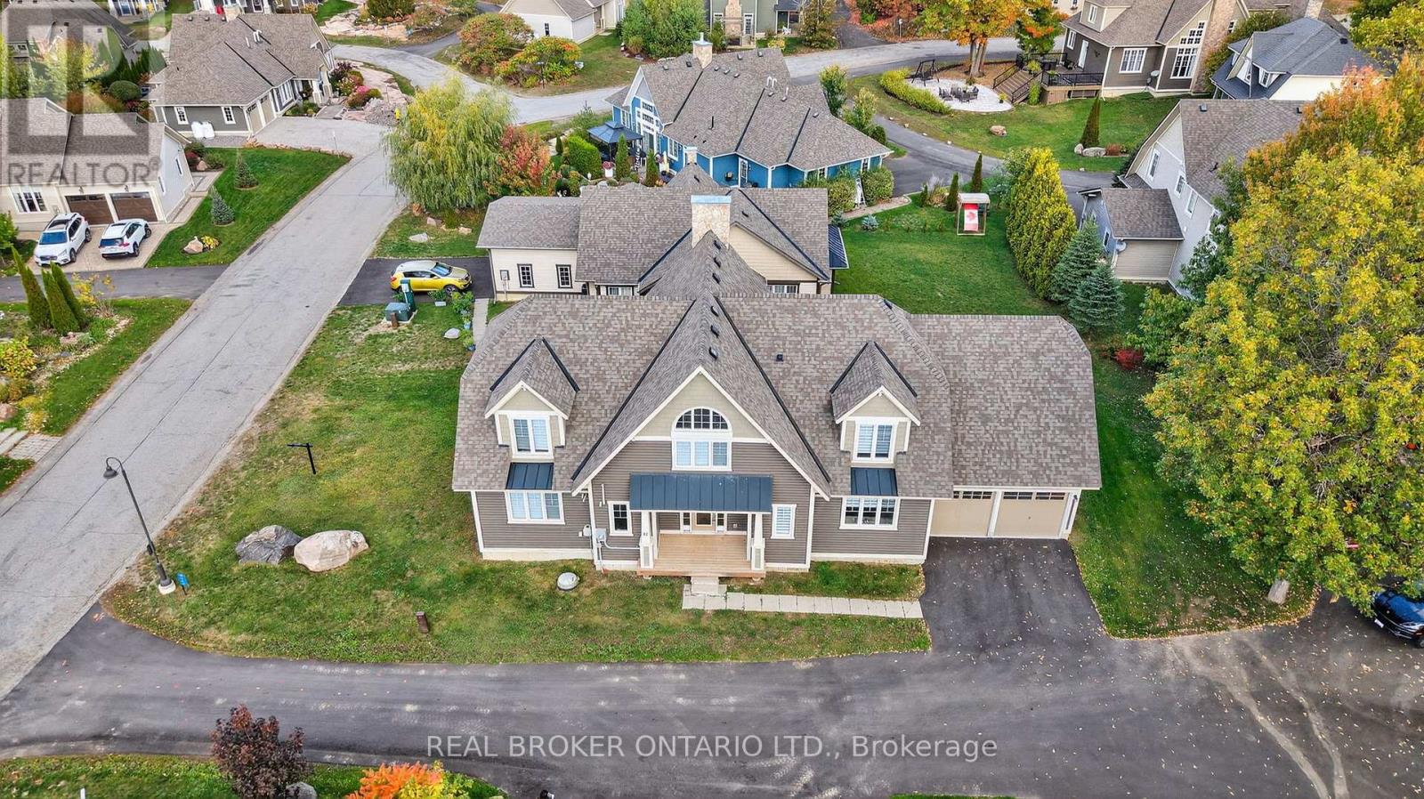 47 Marina Village Drive, Georgian Bay, Ontario  L0K 1S0 - Photo 3 - X12655320