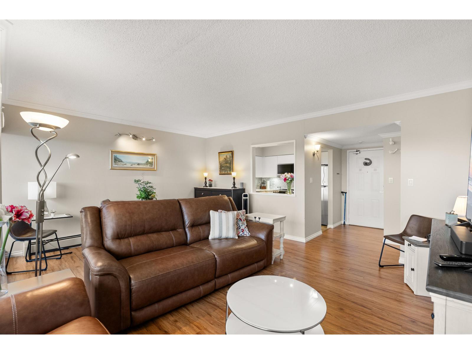 914 31955 Old Yale Road, Abbotsford, British Columbia  V2T 4N1 - Photo 10 - R3075110